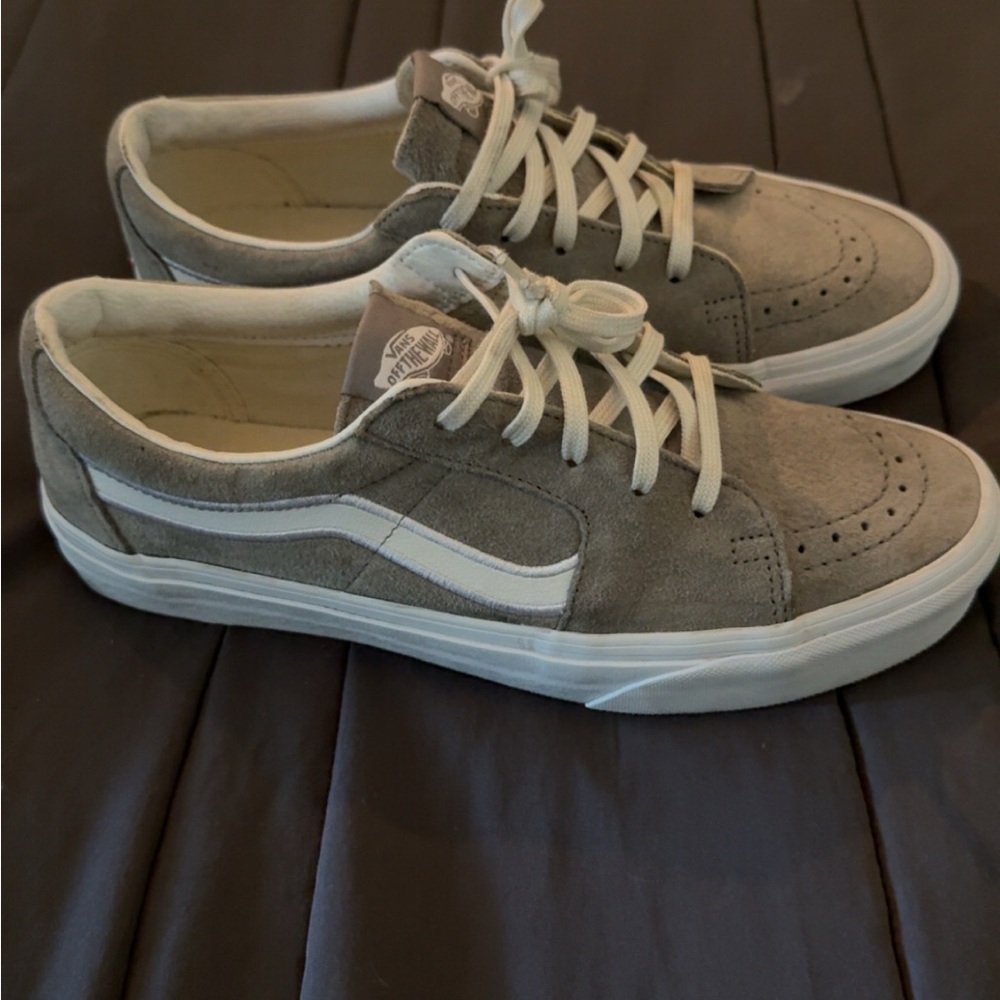 Vans Men's Gray Suede Sneakers